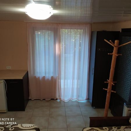 Small Guest House 拉祖尔涅 外观 照片