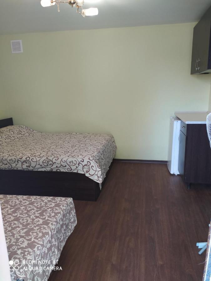 Small Guest House 拉祖尔涅 外观 照片