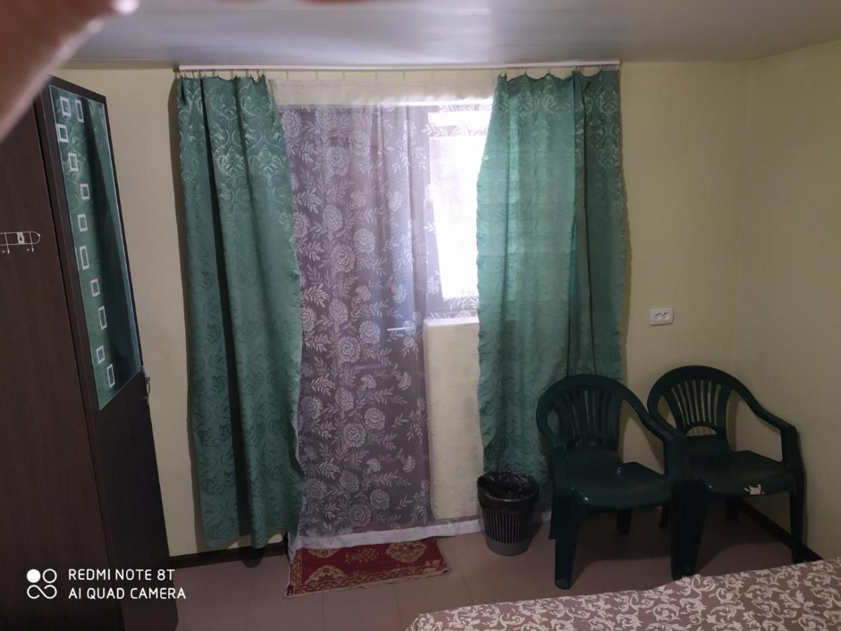 Small Guest House 拉祖尔涅 外观 照片